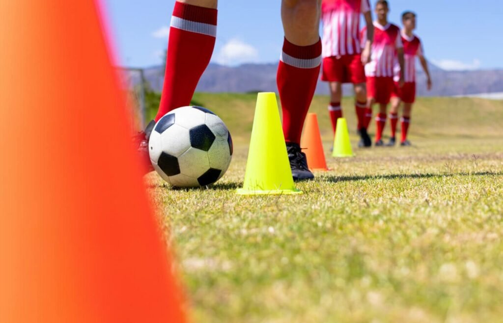 École de Soccer du Canada est un centre de formation en ligne enseignant la philosophie du Total Football